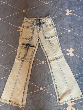 Light Wash Cargo Flare Jeans - Girls